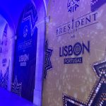 Decorated walls with branding communication inside a conference rooms.
